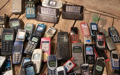 Mennyire vágod a 2000-es éveket? Csak az igazi retróarcok hozzák a max pontot! 