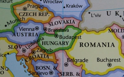 Tudod, melyik országban vannak ezek a városok? 